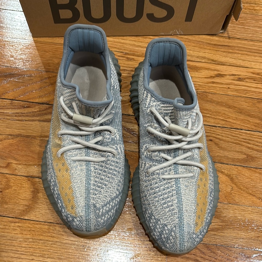 YEEZY BOOST 350 V2 ISRAFIL Women’s 8